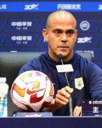 开云体育-泰山助教：已为主场胜利做好准备 伤病不影响布阵