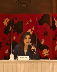 太罕见！蓝营集体为郑丽文撑腰，10位县市长表态，蒋万安瞒不住了