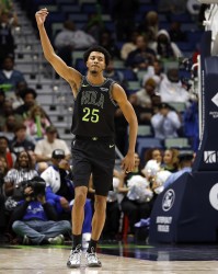 kaiyun.com-功亏一溃！墨菲19投11中高效砍下31分5板2助 可惜关键抛投打铁